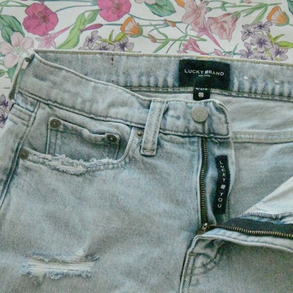 Lucky Brand Light Blue Straight Leg Jeans - Picture 4 of 9